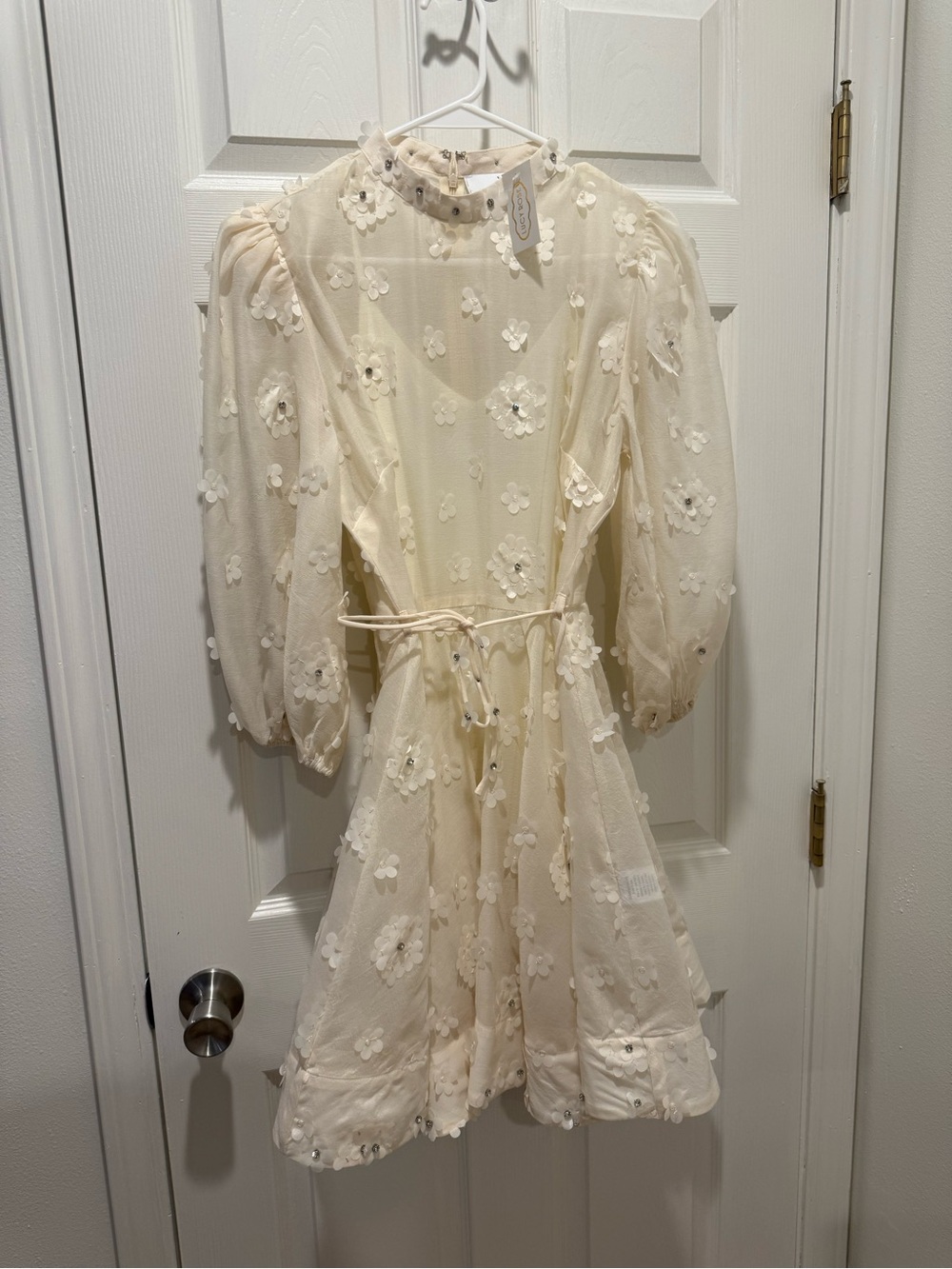 Cream Mini Dress with Floral Appliqué and Puff Sleeves